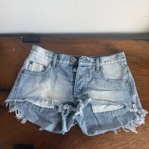 One Teaspoon Light Blue Frayed Jean Shorts Womens Size 23